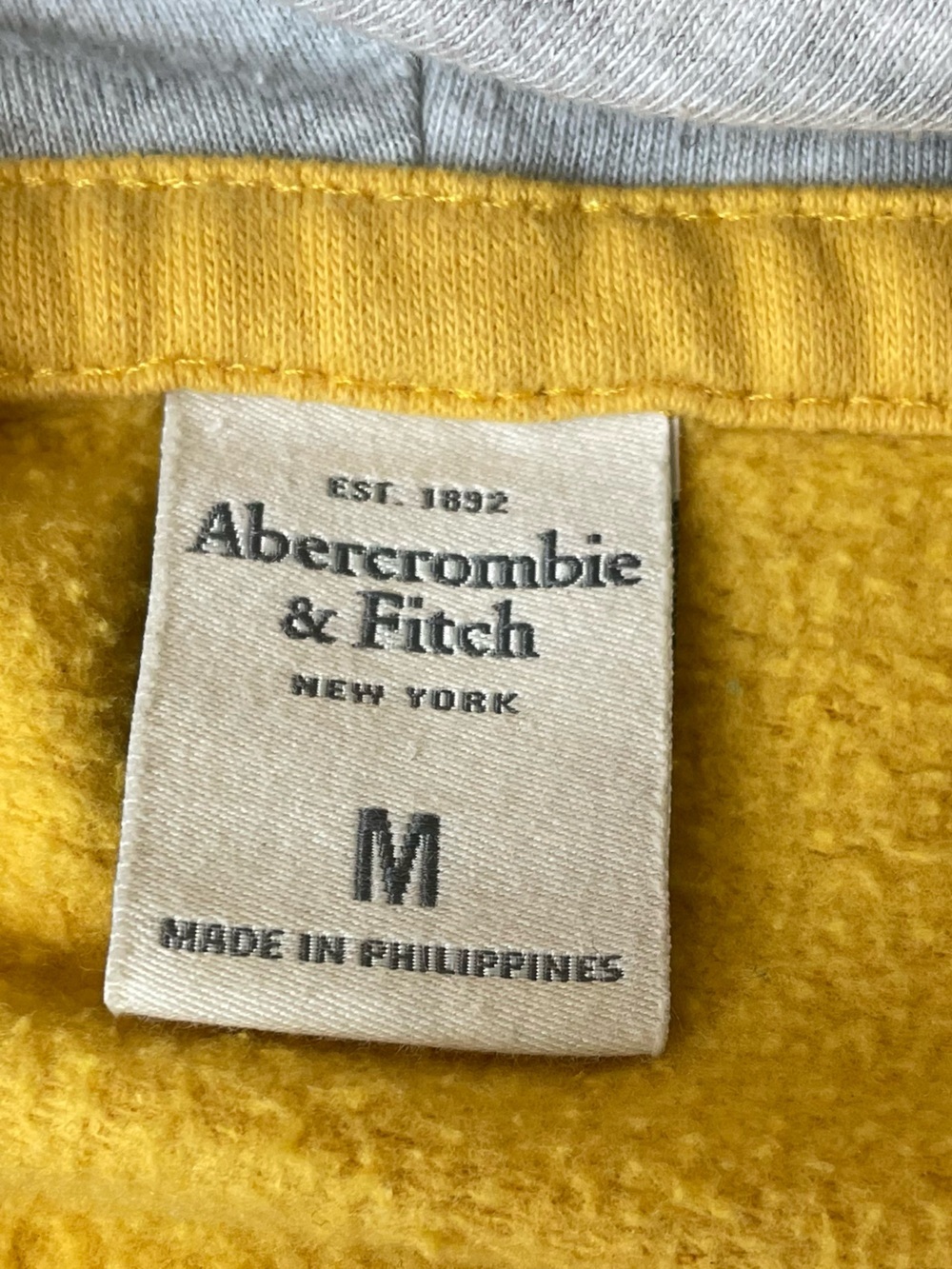 Abercrombie & Fitch Yellow Half-Zip Hoodie with Embroidered A Y2K - Picture 7 of 7